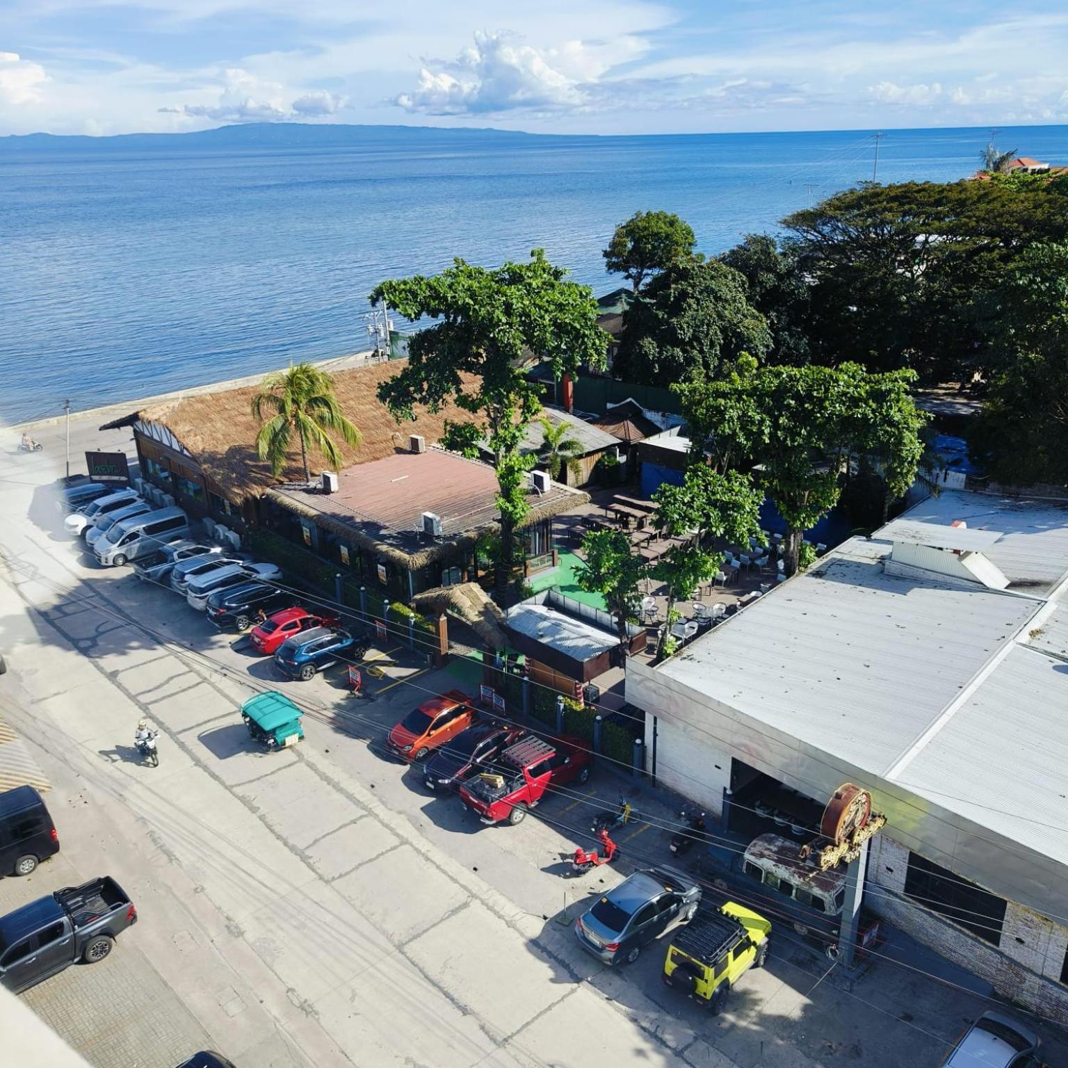 Veronica'S Homestay At Marina Spatial Condo Dumaguete City Zewnętrze zdjęcie